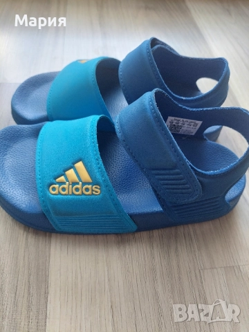 Adidas сандал син 28 номер, снимка 3 - Детски сандали и чехли - 47106258