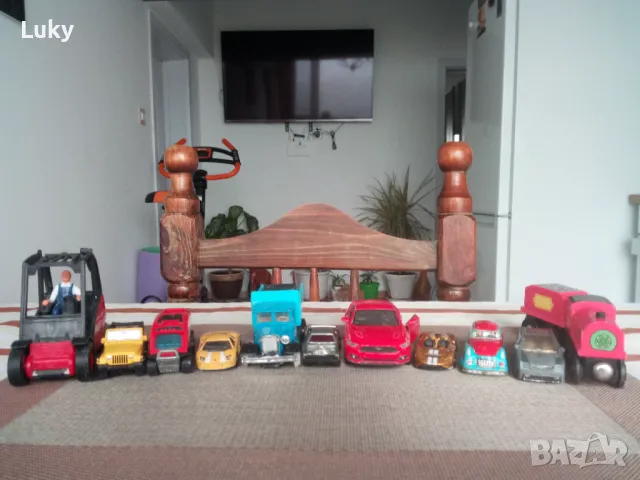 Прекрасен лот ,колекционерски колички.Обявената цена е за всичките., снимка 1