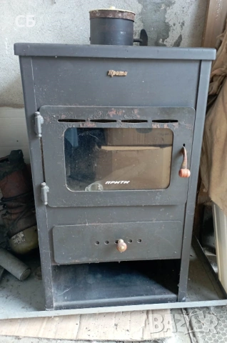 Камина на дърва Прити