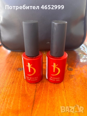 Продавам гел лакове и аксесоари за маникюр – всичко в отлично състояние!