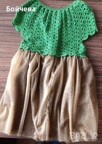 Детска кокетна рокля - ръчна изработка , снимка 2 - Детски рокли и поли - 52557057