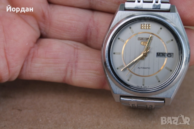 Автоматичен Японски часовник ''Seiko 5''