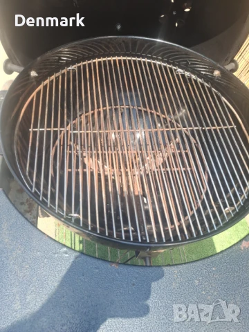 Барбекюта на дървени въглища Weber , снимка 4 - Барбекюта - 50740939