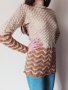 Ръчно плетена блуза в два цвята, снимка 1 - Блузи с дълъг ръкав и пуловери - 15347297