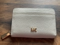 Дамски кожен портфейл Michael Kors, снимка 1