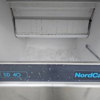 Ледогенератор NordCap 40 кг за 24 часа, снимка 9 - Хладилници - 44031072