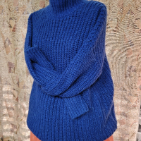 турскосиньо пуловер,мек и пухкав( М ), снимка 5 - Блузи с дълъг ръкав и пуловери - 44894196
