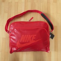 Nike чанта, снимка 4 - Чанти - 39064405