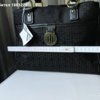 Tommy Hilfiger НОВА Оригинална Дамска Чанта, снимка 5 - Чанти - 39380086