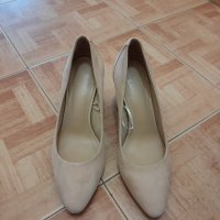 Обувки цвят пудра/екрю на H&M, снимка 4 - Дамски елегантни обувки - 40786929