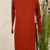 Нова рокля с етикет в размер S, снимка 5 - Рокли - 43379794