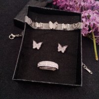 Обеци, гривна и пръстен с пеперуди, снимка 1 - Бижутерийни комплекти - 43238217