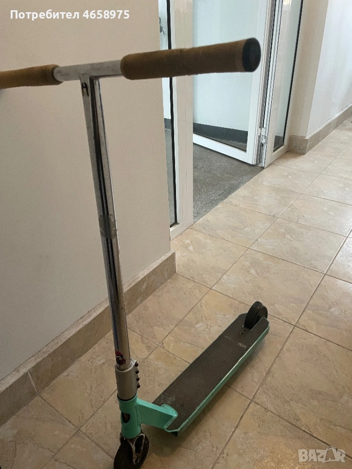 Тротинетка за трикове СПЕШНО, снимка 1