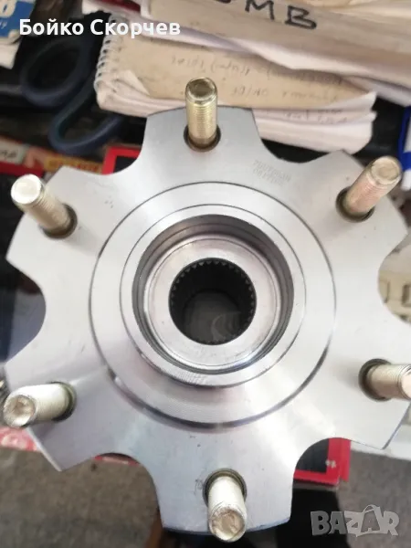 Задни главини за Мицубиши Паджеро., снимка 1