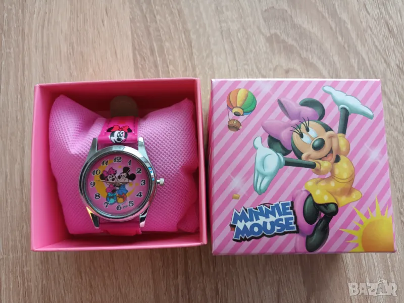 Часовник Мини Маус, Мики Маус, детски часовник в кутия, снимка 1