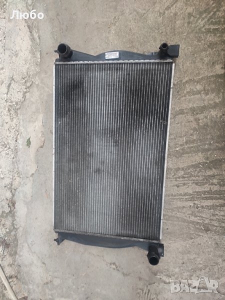 Воден радиатор 4f0121251N за Ауди А6 ц6 4ф 3.0тди с ръчни скорости Audi A6 c6 4f 3.0tdi, снимка 1
