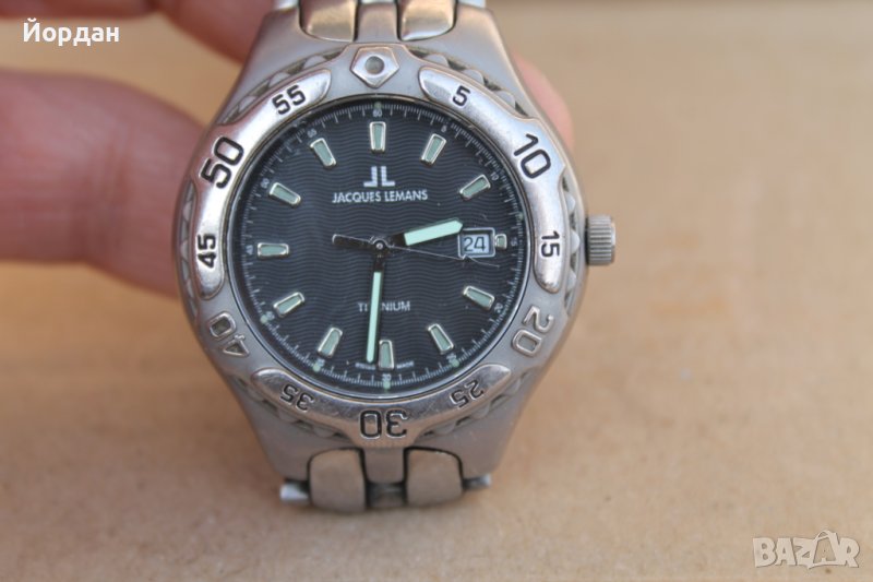 Швейцарски титаниев мъжки часовник ''Jacques Lemans'', снимка 1