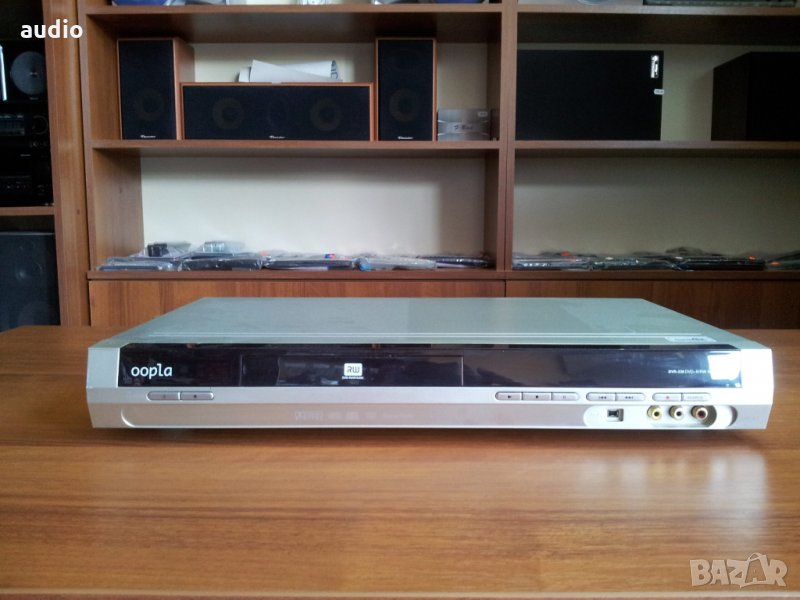 DVD плеър Oopla DVR-330, снимка 1