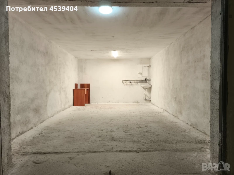 Отдавам под наем подземен гараж 24 кв. м., снимка 1