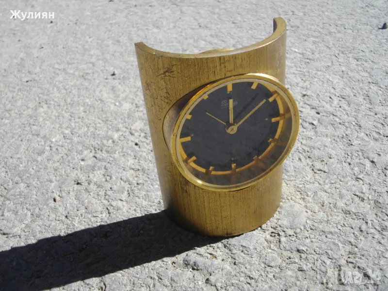 КОЛЕКЦИОНЕРСКИ БРОНЗОВ 8 ДНЕВЕН БУДИЛНИК PIERLYS FRANCE , снимка 1