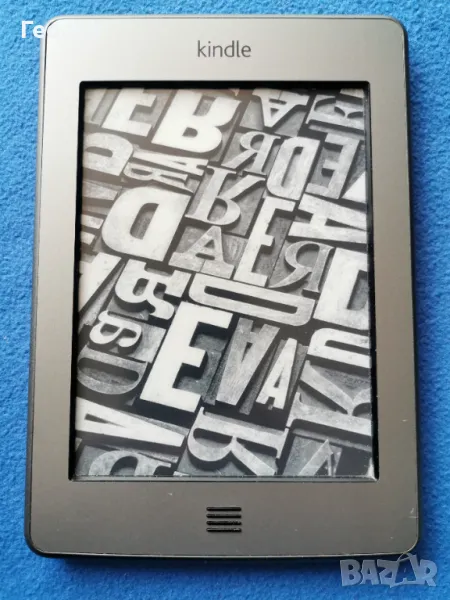 четец Kindle Touch, снимка 1