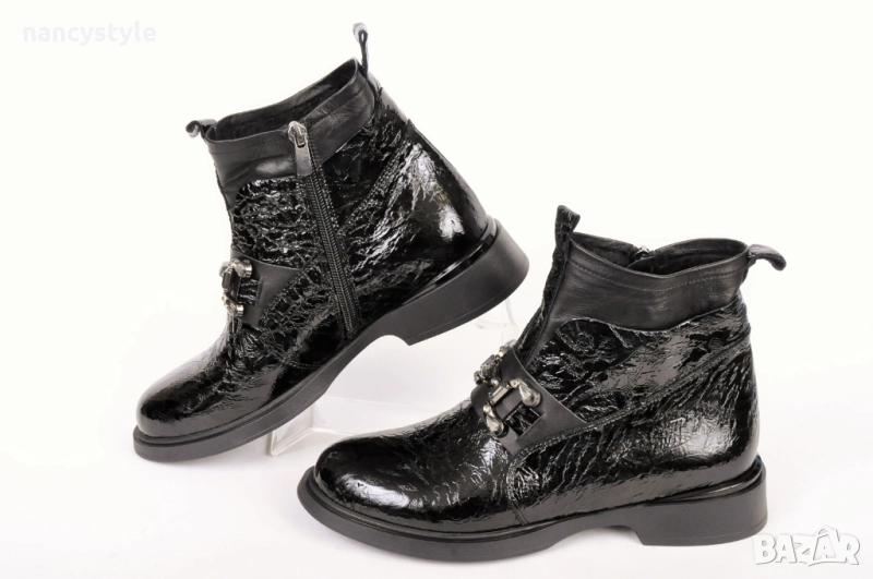 НОВО! Ниски елегантни дамски боти - Намачкан лак, снимка 1