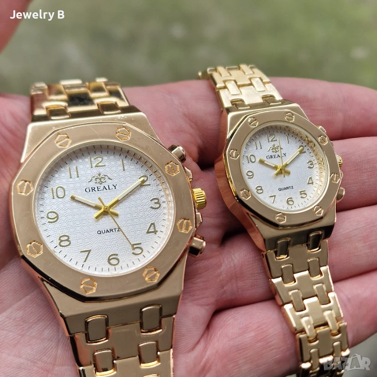 Комплект златисти кварцови мъжки и дамски часовници, снимка 1