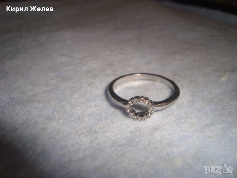 НЕЖЕН АРТ ПРЪСТЕН МЕДЕН с БЯЛА ПОЗЛАТА и ФИНИАТЮРНИ ФАСЕТИРАНИ ИСКРЯЩИ ЦИРКОНИ 27646, снимка 1