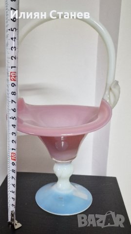 Уникално красива кошница в цвят  розово и млечно ягодово мляко., снимка 3 - Антикварни и старинни предмети - 43640369