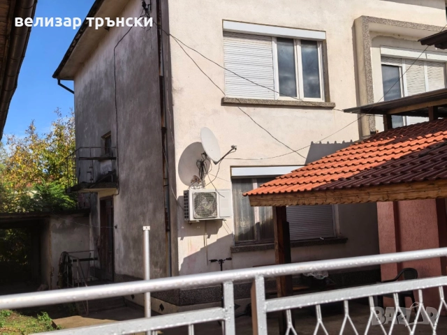 къща двуетажна с магазин, снимка 5 - Къщи - 52160344