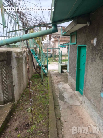 уютна къща в най-предпочитаната част на 9-ти квартал, снимка 7 - Къщи - 52772573