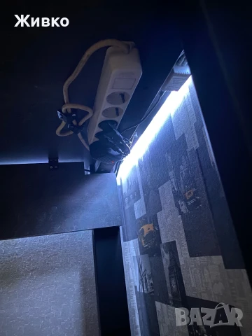 Цял гейминг сетъп+бюро / Gaming Setup, снимка 9 - Геймърски - 51291723