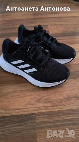 Маратонки Adidas Galaxy 6