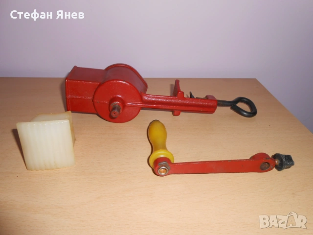 Метална орехомелачка, снимка 4 - Други - 53466549