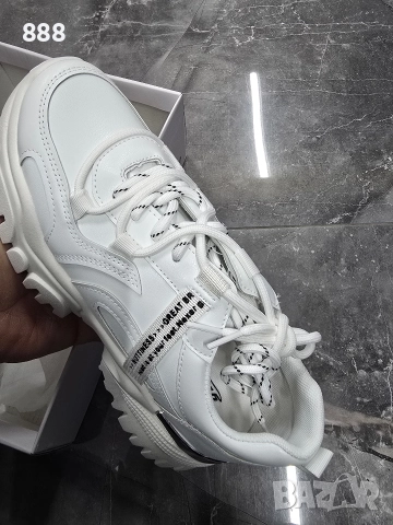 дамски обувки маратонки , снимка 3 - Дамски ежедневни обувки - 52754929