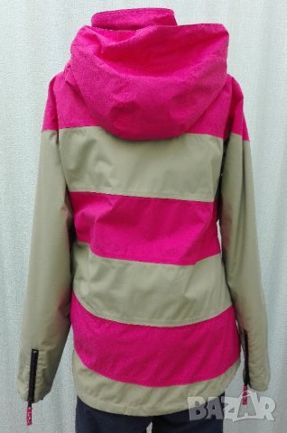 Супер качествено, стилно, леко, топло и технично яке Twintip 10K M/Л , снимка 5 - Зимни спортове - 27469862