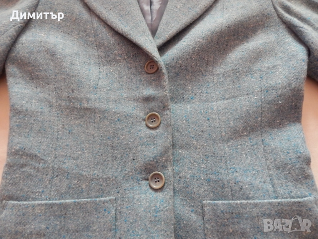 Дамско сако М размер, снимка 4 - Сака - 52040290