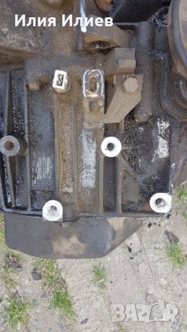 Скоростна кутия за пежо 406 2.0 хдй , снимка 2 - Части - 33127089