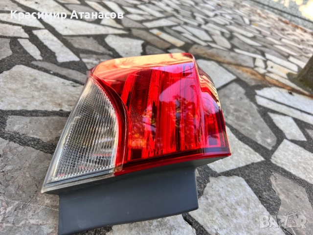 Стоп ляв външен за Тойота Авенсис T27 седан. 2012-2015г, снимка 3 - Части - 52161828