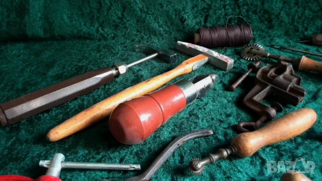 Стари сарашки кожарски тапицер инструменти по договаряне, снимка 3 - Други ценни предмети - 51263106