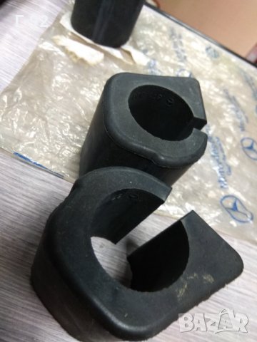 A6733230685**NEU**LKW**MERCEDES-BENZ**Тампони, стабилизираща щанга**, снимка 3 - Части - 34836575