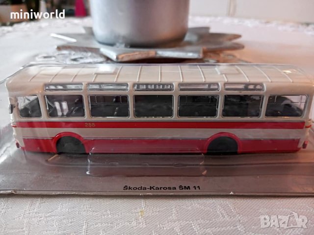 Skoda Karosa SM-11 автобус - мащаб 1:72 на DeAgostini моделът е нов в блистер, снимка 4 - Колекции - 43498754