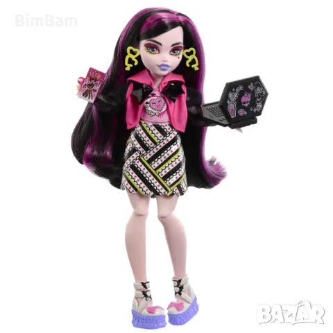 Оригинална кукла Monster High Neon Frights - Draculaura / 19+ изненади, снимка 5 - Кукли - 48142091