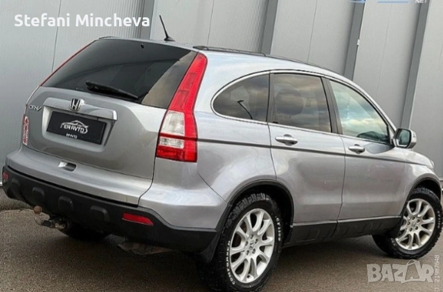 Хонда Cr-V безупречно състояние Навигация,Круз контрол,Нови Гуми Зимни внос от Словения, снимка 4 - Автомобили и джипове - 53325953