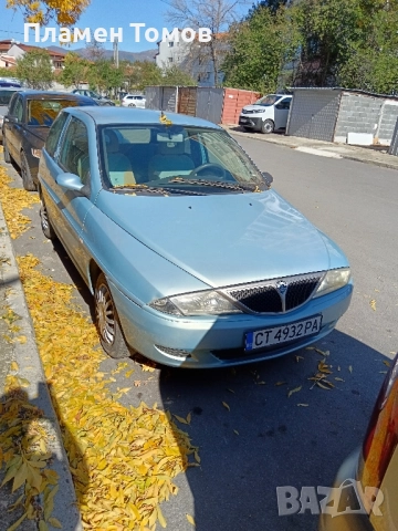 Продавам Ланчия Ипсилон