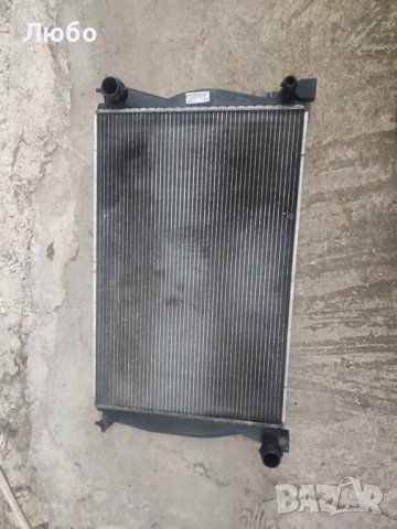 Воден радиатор 4f0121251N за Ауди А6 ц6 4ф 3.0тди с ръчни скорости Audi A6 c6 4f 3.0tdi