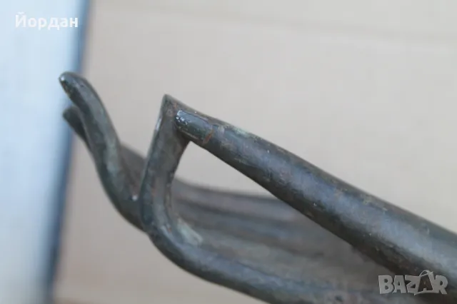 Бронзова скулптура на ръка, снимка 12 - Антикварни и старинни предмети - 47471044