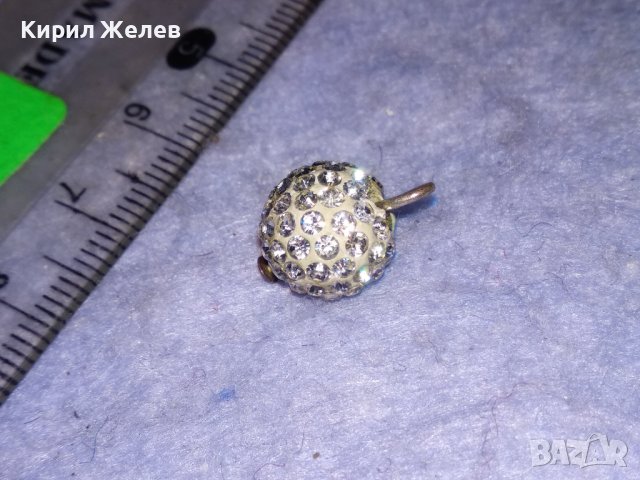 ПОСРЕБРЕНА АРТ ВИСУЛКА МЕДАЛЬОНЧЕ с ИСКРЯЩИ КРИСТАЛЧЕТА и  БЯЛ ЕМАЙЛ 22101, снимка 7 - Колиета, медальони, синджири - 40532122