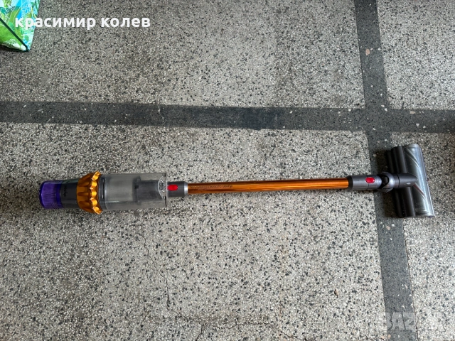 акумулаторна прахосмукачка "DYSON V15"