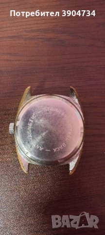 Стар механичен часовник , снимка 2 - Антикварни и старинни предмети - 43281998
